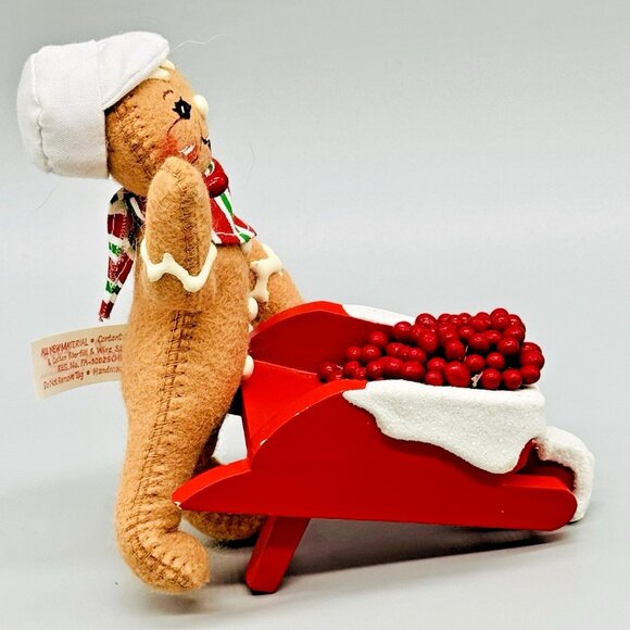 Annalee Red Hot Helper Gingerbread Wheelbarrow 5 inch 969406 2006 - Picture 4 of 9